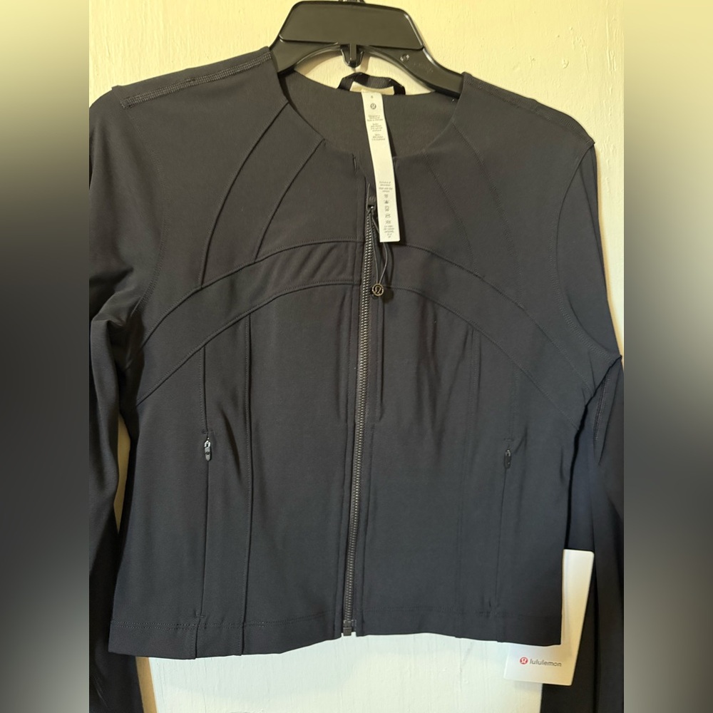 Define cropped jacket limited edition